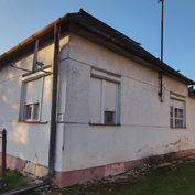 Predaj 5 izbového rodinného domu v obci Zemplínske Široké s pozemkom 1400 m2