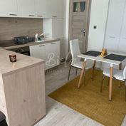 Rezervované - Útulný 2 izbový byt v príjemnom prostredí Bratislava-Lamač