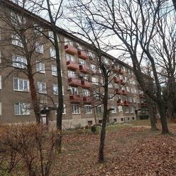 2 izbový byt  s balkónom, v tichej lokalite, Sibírska v nízkopodlažnom tehlovom bytovom dome s výťah
