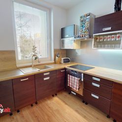 Na predaj krásny 2-izbový byt v bytovom komplexe DOMUS PETRA na ulici Pod Sokolice v Trenčíne