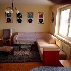 Ponúkame na prenájom kompletne zariadený 2 izbový byt v zastavanej časti obce Ivanka pri Dunaji.