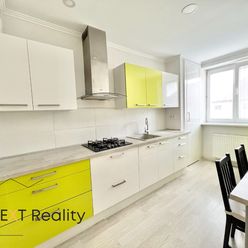 Kompletne prerobený veľký  2-izbový byt v Novákoch na PREDAJ
