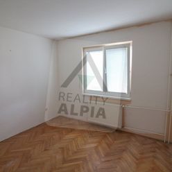 3-izbový byt na predaj, Sídlisko Lány, Považská Bystrica