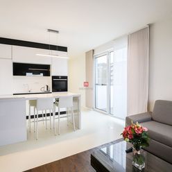 HERRYS- Na prenájom priestranný, moderný 2 izbový byt s parkovacím miestom v tichej lokalite
