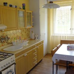 Priestranný 3,5-izbový byt (88,3 m²) v lukratívnej lokalite, Trieda SNP, Banská Bystrica, znížená ce
