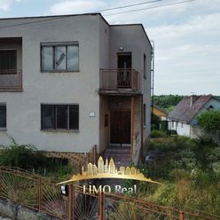 Starší 5-i rodinný dom s pozemkom 2500m2 v obci Jakubov
