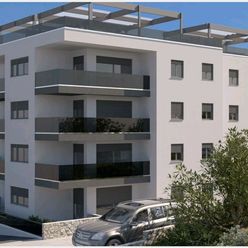 Trogir – Čiovo, novostavby apartmánov pri mori