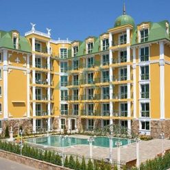 Apartmánové štúdio s výhľadom na bazén, luxusný celoročný komplex Golden Hermes, 600m od pláže, top