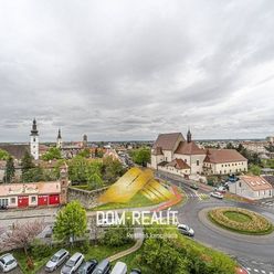 DOM-REALIT ponúka  3 izbový byt v Pezinku