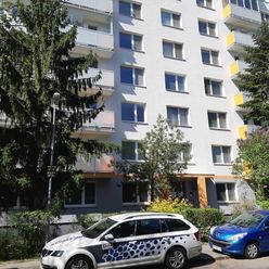 veľký 2izbový byt Nezábudková ulica - Ružinov