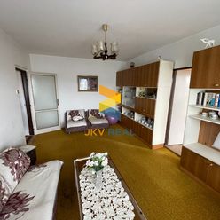 ZNÍŽENÁ CENA na predaj 2-izbový byt v centre Prievidze