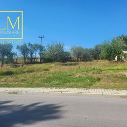 Stavebný pozemok s projektom rodinného domu na predaj v obci Zvolenská Slatina