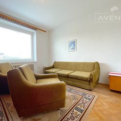 Na predaj priestranný 4- izbový byt, Matrin - Sever (84 m2) s loggiou.