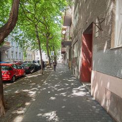 Garsónka, 22,3 m2, historické centrum, Kúpeľná ulica