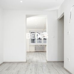 BEDES | Tehlový 2 izb. byt, 64m2, 1p/2p, kompletná nová rekonštrukcia, Handlová
