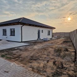 Nová cena - 4i bungalov v tichej lokalite Dunajskej Stredy
