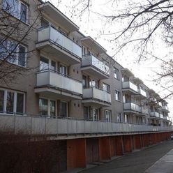Tehlový 3-izbový byt 79 m2 + 1x lodžia + 1x balkón na Novinách v Trenčíne