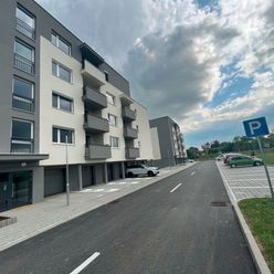 Prenájom  nového 2i  bytu s parkovaním Hanzlíkovská Trenčín