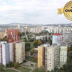 Súrne hľadáme pre nášho klienta 2-izbový byt Bratislava - Petržalka