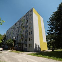 Invest & Real | Slnečný 3 izbový byt | Košice - Železníky - Turgenevova