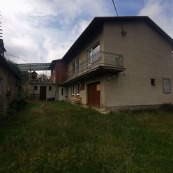 Dražba dvoch domov s pozemkami v obci Kurov