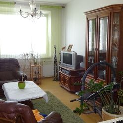 2-izbový byt (64 m²) s lodžiou s  krásnym výhľadom v Účku, Banská Bystrica - Radvaň, Znížená cena