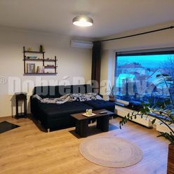 Kompletne zrekonštruovaný 2,5-i byt v rodinnom dome v Bojniciach na prenájom