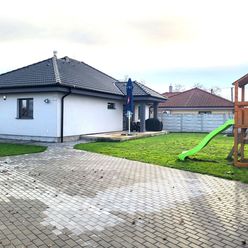 VÝHODNÁ PONUKA ! APARTIM s.r.o. predá pekný 3 izbový rodinný dom, novostavbu, bungalov v obci Oľdza