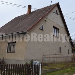 PREDAJ - Rodinný dom s veľkým slnečným pozemkom v obci Chrenovec - Brusno.