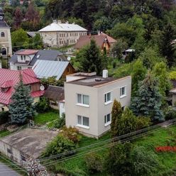 Exkluzívne na predaj rodinný dom po čiastočnej rekonštrukcii v obci Štiavnické Bane, okres Banská Št