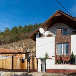Predaj 3-izbového rodinného domu pri lese, pozemok 277 m2 Nitrica