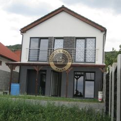 4 izbový rodinný dom v Horných Orešanoch, novostavba