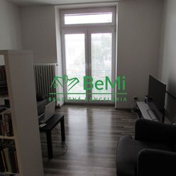 Predaj komplet  zrekonštruovaný 1izbový byt, Mostná ul, Nitra (095-111-ERF)