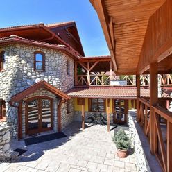 Na predaj útulný rodinný penzión s reštauráciou a domom na pozemku v obci Stará Lesná – Vysoké Tatry