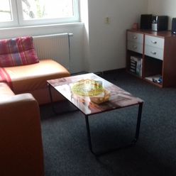Kancelárske priestory, služby - 17 m2 a 16 m2, Horná ul. Banská Bystrica - 2 samostatné kancelárie -