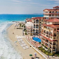 Bulharsko - Elenite, Priestranný apartmán priamo na pláži