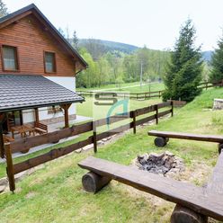 Rekreácia alebo Investícia, ponúkame vám zariadenú kvalitnú rekreačnú chatu v obci Makov.