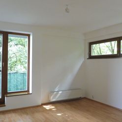 Tehlový 3-izbový byt, 96 m2, Obrody, Terasa, Košice II