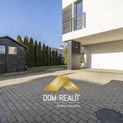 DOM-REALÍT ponúka na predaj 4 - izbový rodinný dom