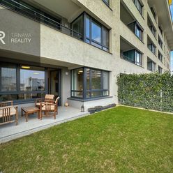 TRNAVA REALITY -  2-izbový byt s veľkou zelenopu terasou v bytovom komplexe Arbória, Trnava