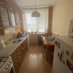 Ponúkame na predaj  3-izbový byt v Trenčíne na Sihoti