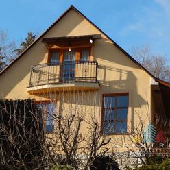 SPEKTRUM REALITY- Na predaj rodinný dom  s pozemkom 1244 m2 s murovanou garážou, Štiavnické Bane, ok