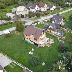 BOSEN | Priestranný rodinný dom s veľkou záhradou, Nová Baňa, Žarnovica, 170 m2