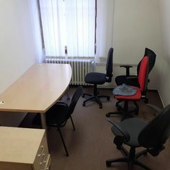 CENTRUM - Prenájom kancelárie 15 m2 na Hurbanovej ul.