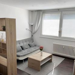 1 izb. byt - Bratislava IV - Dúbravka - Saratovská ulica