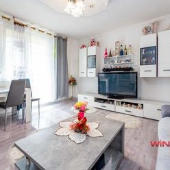 Exkluzívne vám ponúkame na predaj 4 izbový byt s veľkým balkónom v meste Trebišov, po čiastočnej rek