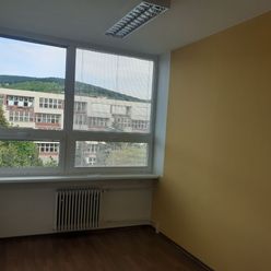 MLADÁ GARDA - Kancelária 15 m2 na Račianskej ul.