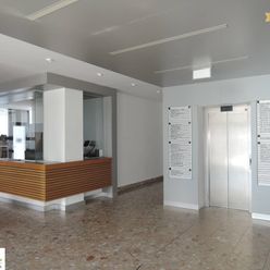 Prenájom rôzne kancelárske priestory 10 - 100 m2, Vrakuňa