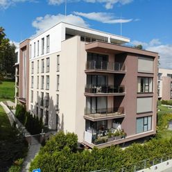 Apartmán v Bojniciach 4+kk s dvomi terasami, vnútorným aj vonkajším parkovaním  PANORÁMA BOJNICE