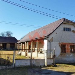 Predám obrovský dom v lokalite Uhorské (ID: 103877)